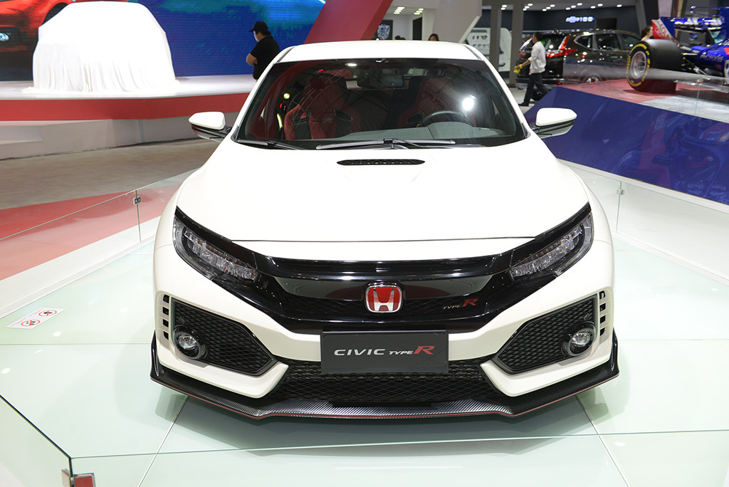 Ảnh Honda Civic Type R 2018 vừa ra mắt