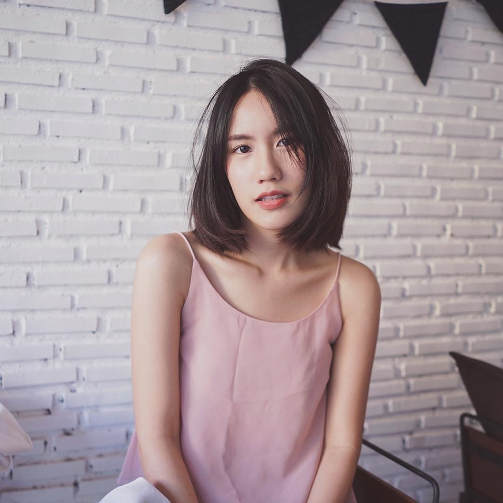 Hot girl nổi tiếng Thái Lan khoe ảnh sống ảo tại Đà Lạt