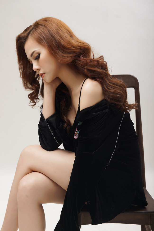 H.A.T từng là thanh xuân của chúng ta, còn thanh xuân của họ vùi chôn trong giấc mộng trăm năm tan thành mây khói H.A.T từng là thanh xuân của chúng ta, còn thanh xuân của họ vùi chôn trong giấc mộng trăm năm tan thành mây khói