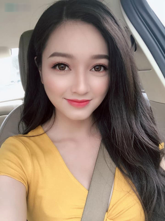 Cô gái được mệnh danh Thiên thần áo dài đáp trả dân mạng sau cáo buộc sửa nát mặt