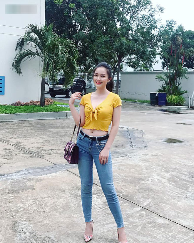 Cô gái được mệnh danh Thiên thần áo dài đáp trả dân mạng sau cáo buộc sửa nát mặt