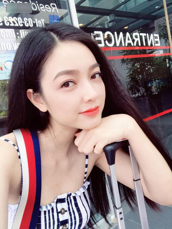 Cô gái được mệnh danh Thiên thần áo dài đáp trả dân mạng sau cáo buộc sửa nát mặt