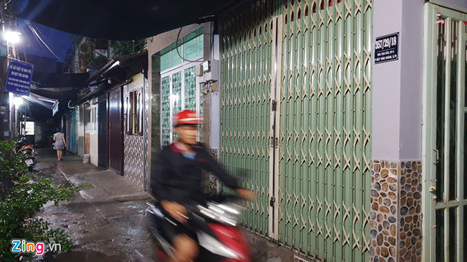 Cả xóm khóc thương người mẹ bị xe BMW tông chết ở Hàng Xanh