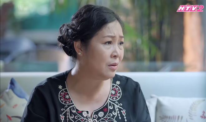 Gạo nếp gạo tẻ: Sau khi li dị, Công chỉ biết cay đắng nhìn vợ hạnh phúc bên người mới