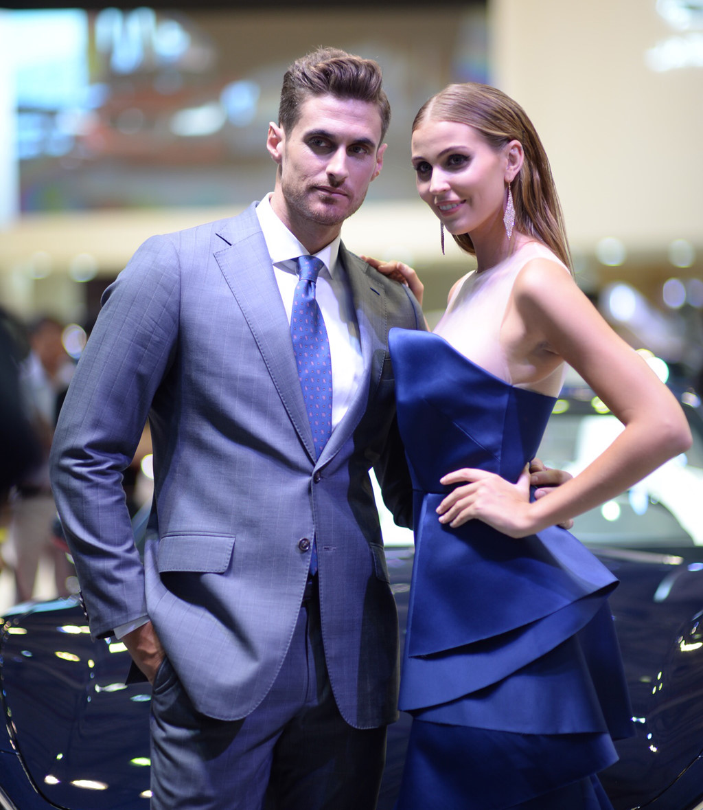 Dàn người mẫu thu hút ở Vietnam Motor Show 2018