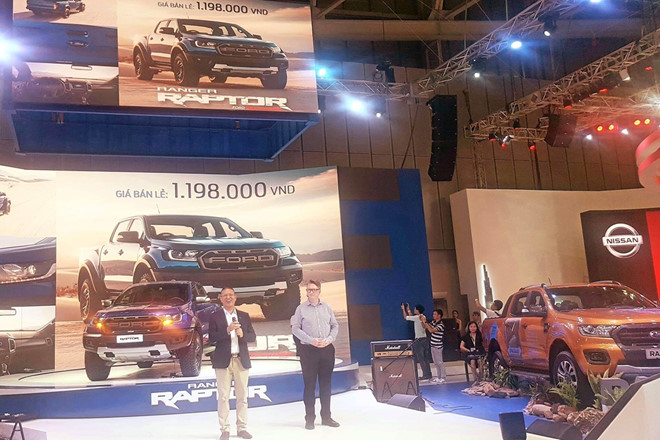 Lỗi đánh máy khiến Ford Raptor 2018 rẻ hơn xe đạp ở Việt Nam