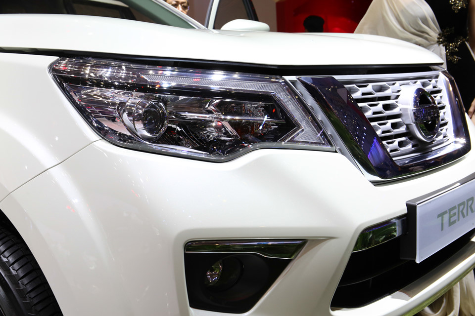 Chi tiết Nissan Terra, đối thủ Toyota Fortuner ở Việt Nam