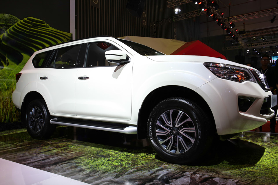 Chi tiết Nissan Terra, đối thủ Toyota Fortuner ở Việt Nam