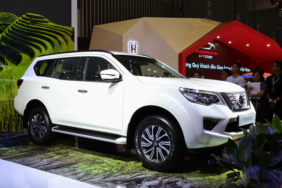 Chi tiết Nissan Terra, đối thủ Toyota Fortuner ở Việt Nam