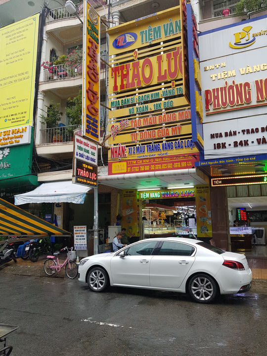 Vụ đổi 100 USD bị phạt 90 triệu: Vì sao thời gian điều tra kéo dài?