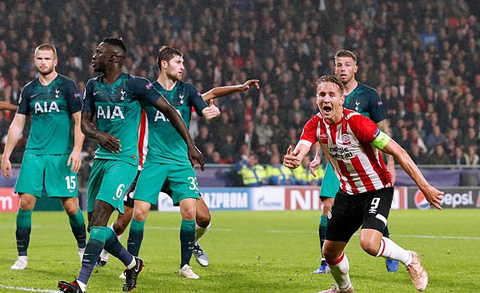 Hòa trong thế mất người, cửa đi tiếp khép dần với Tottenham