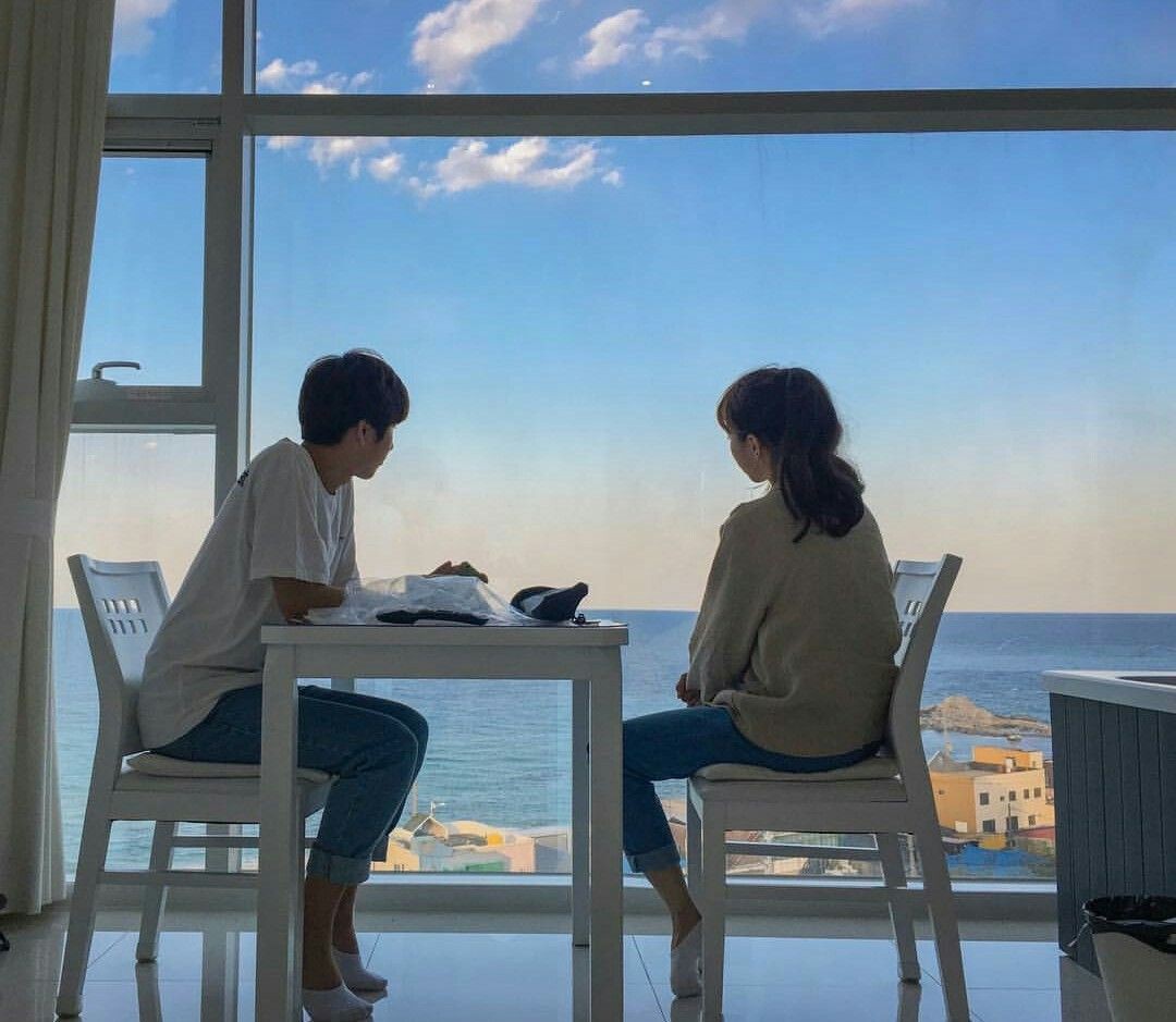 Cô gái suy nhược khi hẹn hò với thanh niên dẫn theo cả chục người nhà để mở tổ tư vấn tại chỗ