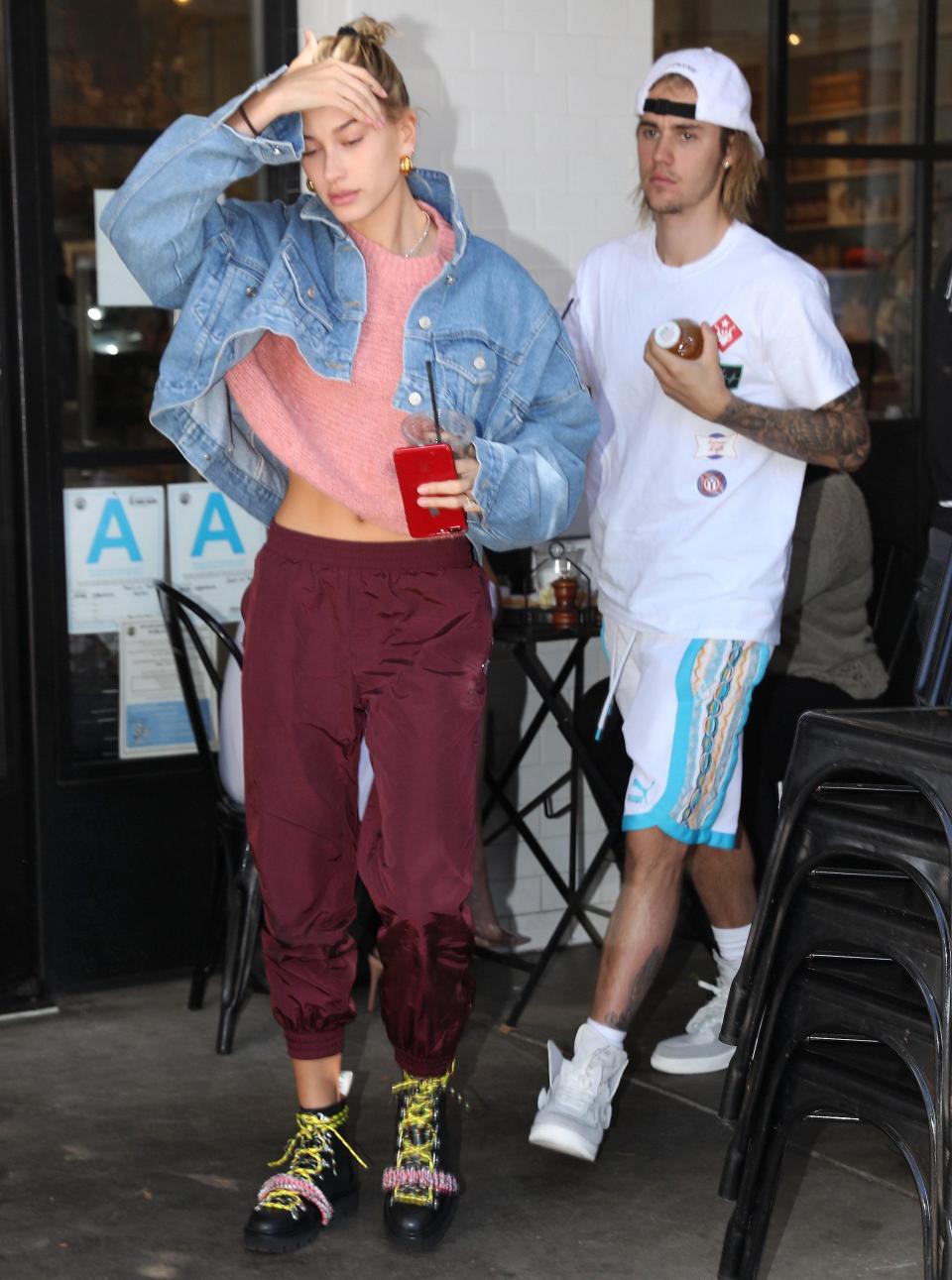 Justin Bieber cãi nhau với Hailey Baldwin giữa đường, khiến bố vợ phải vào can ngăn?
