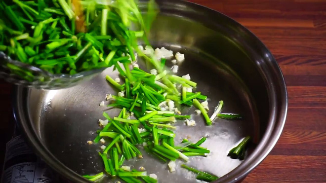 Hẹ rất tốt cho sức khoẻ nhưng bạn không nên nấu cùng với các thực phẩm này