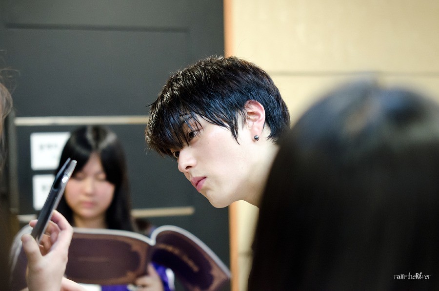 Dậy sóng vì chồng cũ đẹp trai như idol của Song Hye Kyo: U40 mà hack tuổi khó tin, mỗi tội đã có vợ được 4 năm