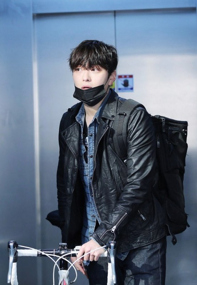 Dậy sóng vì chồng cũ đẹp trai như idol của Song Hye Kyo: U40 mà hack tuổi khó tin, mỗi tội đã có vợ được 4 năm