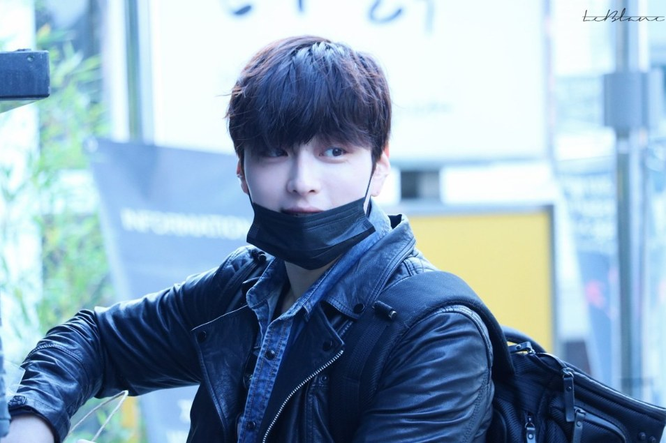 Dậy sóng vì chồng cũ đẹp trai như idol của Song Hye Kyo: U40 mà hack tuổi khó tin, mỗi tội đã có vợ được 4 năm