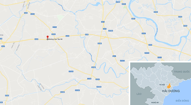 Ôtô chở 20 người lật trên cao tốc, nhiều hành khách nhập viện