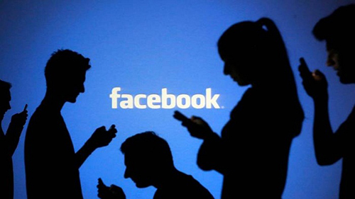 Facebook bị phạt 645.000 USD vì làm lộ dữ liệu người dùng