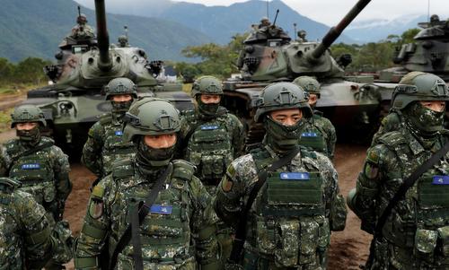 Thanh niên Đài Loan không mặn mà với đi lính dù được trả lương nghìn đô