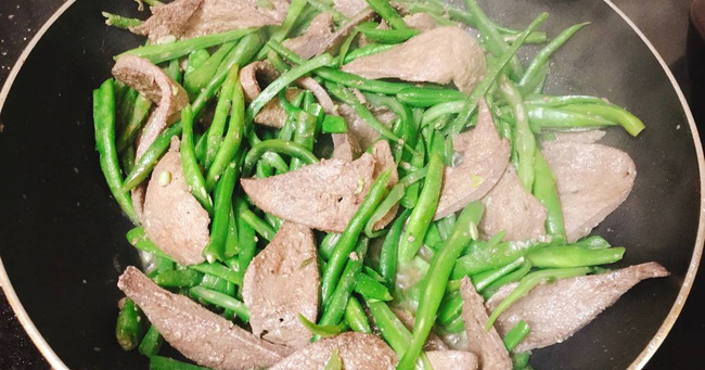 Nghe chuyên gia nói rõ 1 lần những loại rau không được xào với gan lợn và nên ăn thế nào là đúng cách