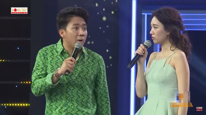 Giọng ca bí ẩn tập 12: Ganh ghét Trấn Thành khen gái đẹp, Hari Won đắng lòng bị chồng ví thành...bông vạn thọ