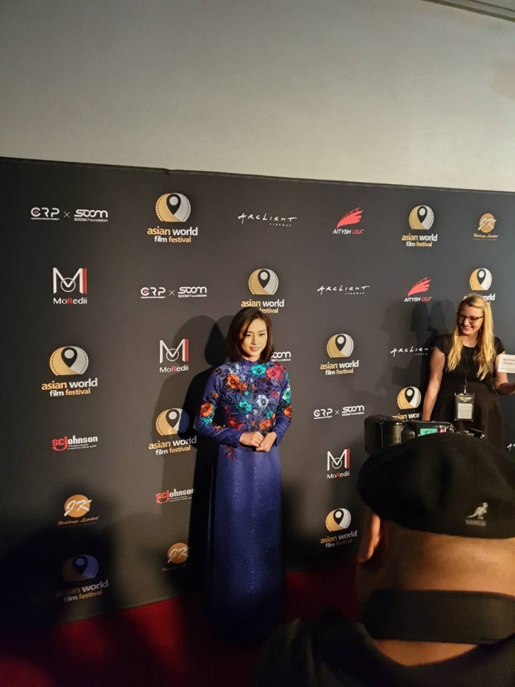 Ngô Thanh Vân xinh đẹp trên thảm đỏ LHP tại Mỹ và Nhật để quảng bá Cô Ba Sài Gòn Ngô Thanh Vân xinh đẹp trên thảm đỏ LHP tại Mỹ và Nhật để quảng bá Cô Ba Sài Gòn