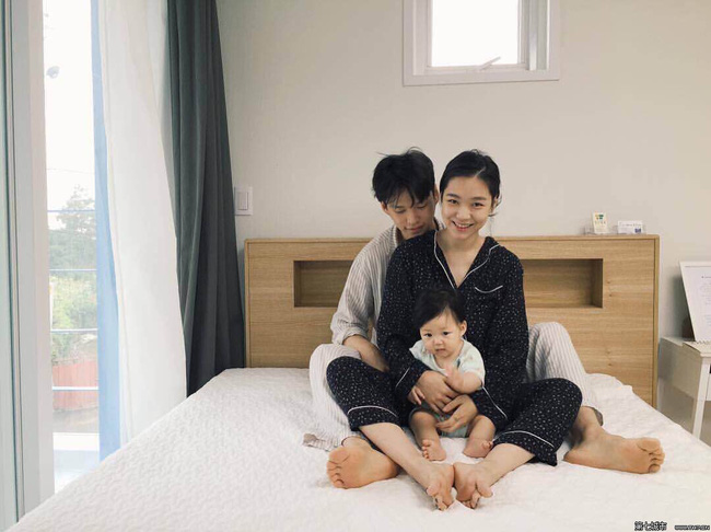 Vợ chăm đưa con về ngoại chơi, chồng choáng váng khi biết sau hành động bình thường đó là cả một trời gian dối Vợ chăm đưa con về ngoại chơi, chồng choáng váng khi biết sau hành động bình thường đó là cả một trời gian dối