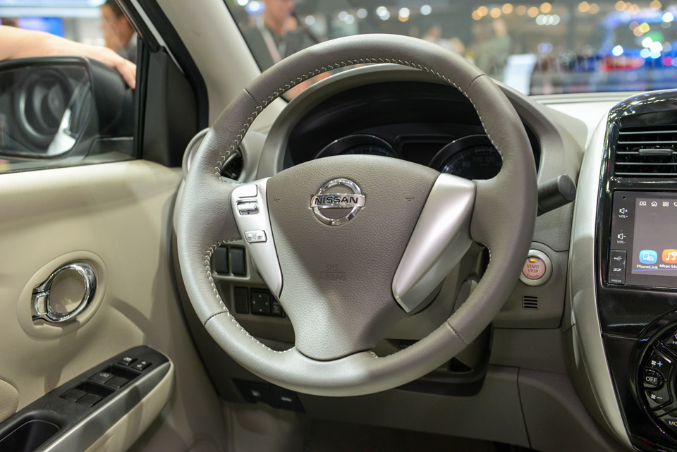 Chi tiết Nissan Sunny đối thủ Toyota Vios, giá trần 568 triệu đồng