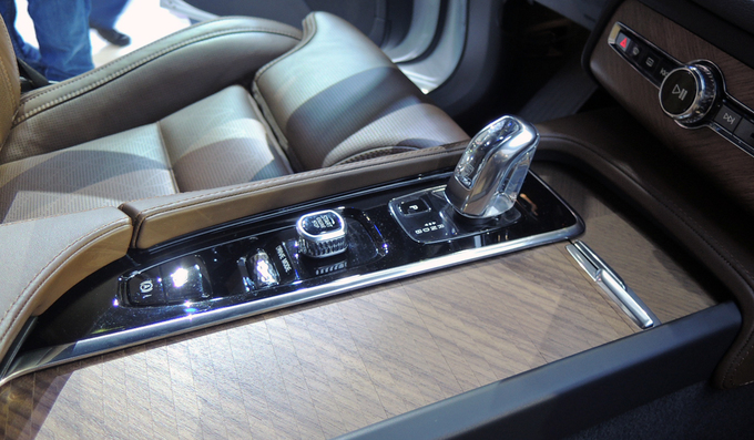 Volvo XC90 Excellence - SUV hạng sang Thụy Điển trình làng khách Việt