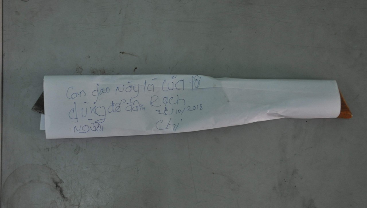 Nữ đầu bếp cắt cổ nam đồng nghiệp đang ngủ vì bị chủ quán nhậu thất sủng