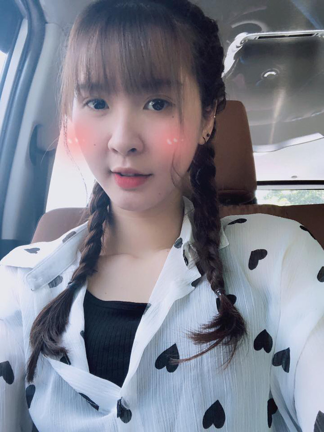 Bạn gái tin đồn của ViruSs suốt 3 năm: Cực xinh xắn, là game thủ kiêm streamer