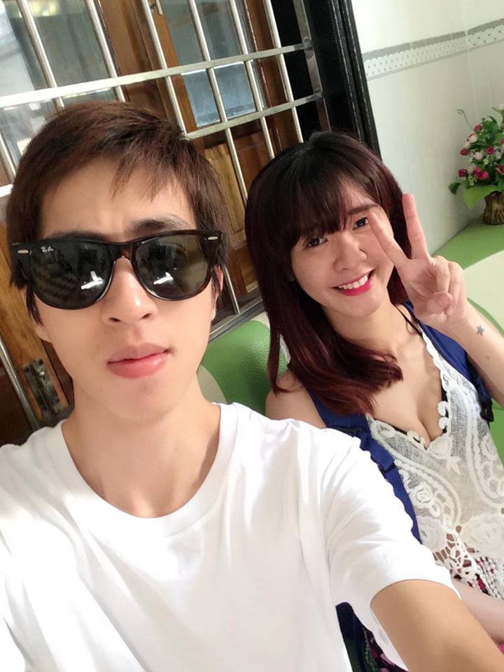 Bạn gái tin đồn của ViruSs suốt 3 năm: Cực xinh xắn, là game thủ kiêm streamer