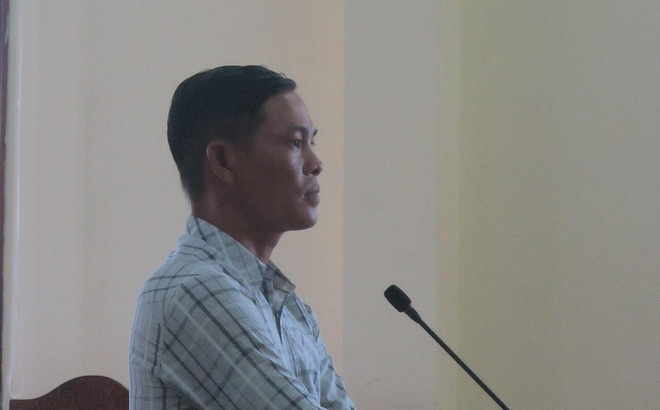 Đi tù vì không trả lại tiền bị chuyển nhầm vào tài khoản