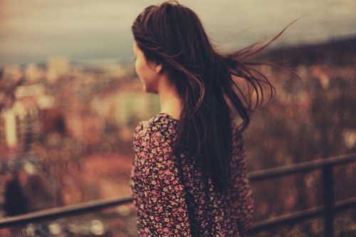 Vết thương chí mạng của người đàn bà cuối mùa nhan sắc