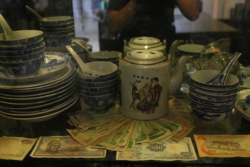 Dàn nội thất trong nhà Công tử Bạc Liêu đắt tiền cỡ nào?