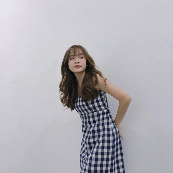 Thiếu nữ 17 tuổi nổi tiếng nhờ hát nhép, mỗi tháng kiếm hơn nghìn đô từ MXH