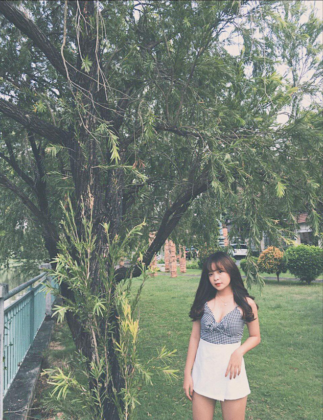 Thiếu nữ 17 tuổi nổi tiếng nhờ hát nhép, mỗi tháng kiếm hơn nghìn đô từ MXH