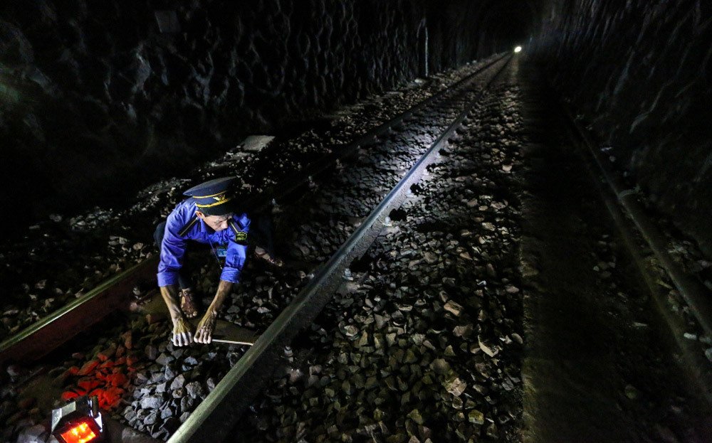 Đường sắt lạc hậu, cấp thêm 7.000 tỷ như muối bỏ bể