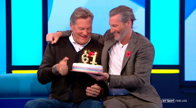 Cựu HLV tuyển Anh chết lâm sàng tại studio truyền hình