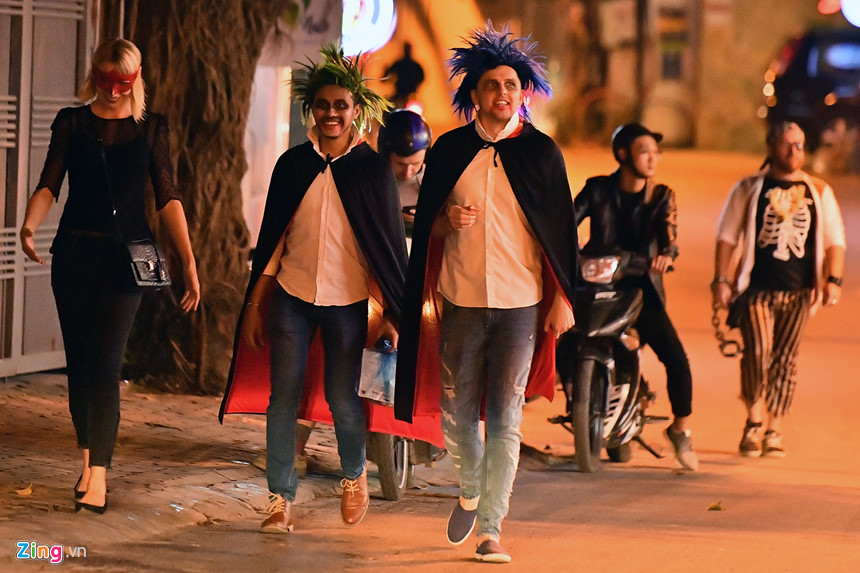 Ma quỷ tràn ngập nhà hàng, quán bar ở Hà Nội