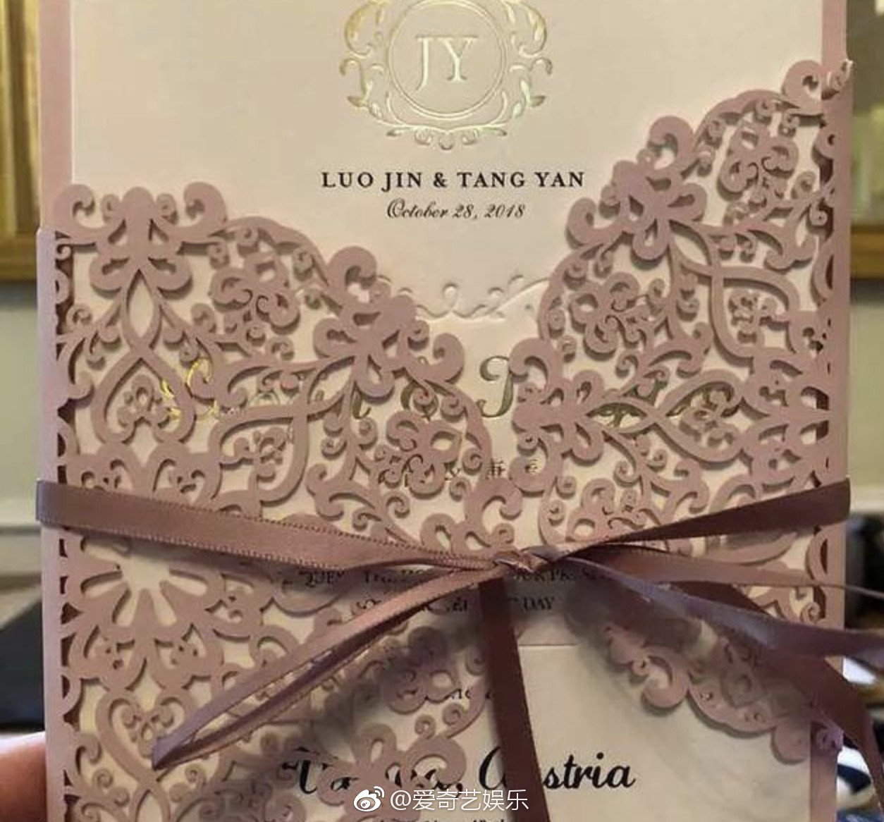 Đường Yên - La Tấn không cho khách mời sử dụng điện thoại, quyết giữ bí mật cho hôn lễ