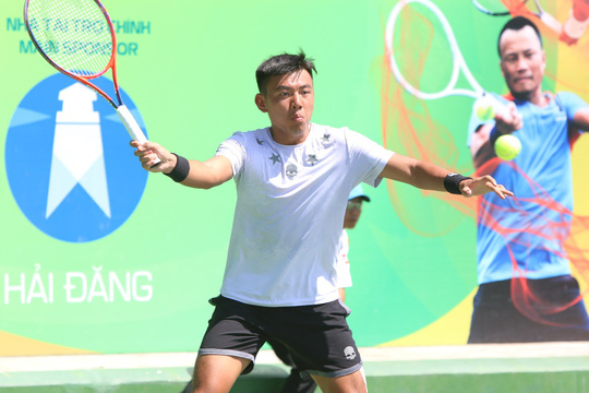 Lý Hoàng Nam giành lại uy danh với cúp vô địch đôi Vietnam F4