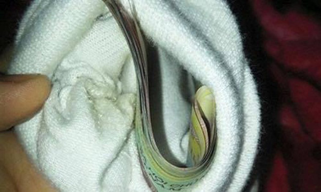 Khi chồng tỉnh táo giấu quỹ đen toàn chỗ hiểm vẫn không lại với những cô vợ có gen thám tử