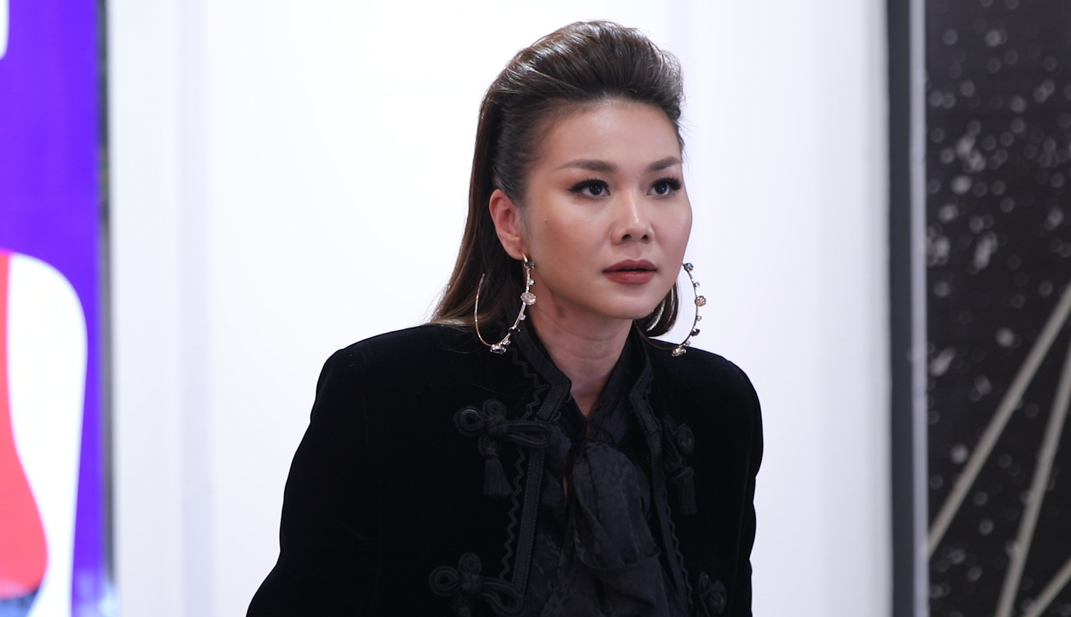 Thanh Hằng, Nam Trung quát mắng thí sinh The Face giữa trung tâm thương mại