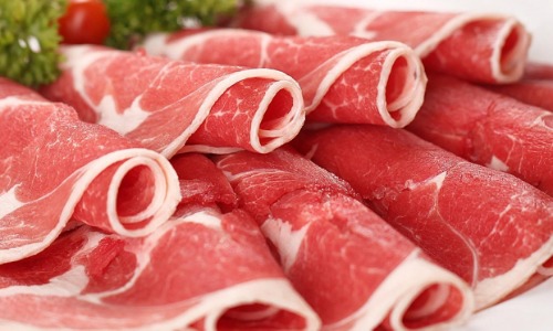 Thịt bò ngoại lấn át hàng nội