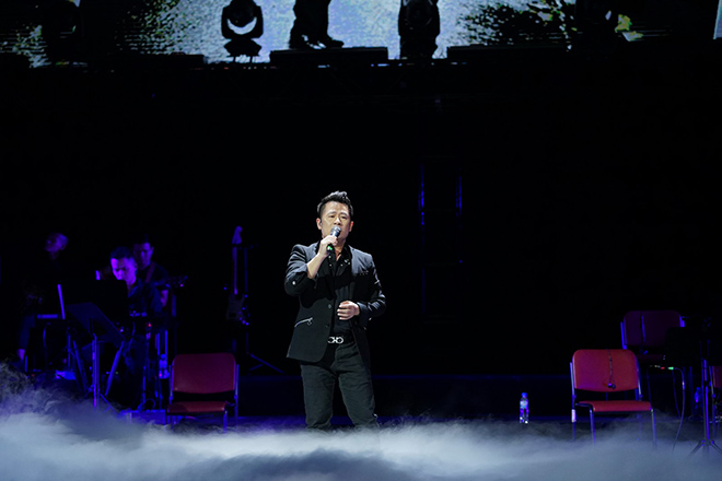 Quả Dưa Hấu tái ngộ trong đêm nhạc của Tú Dưa khiến khán giả bồi hồi xúc động