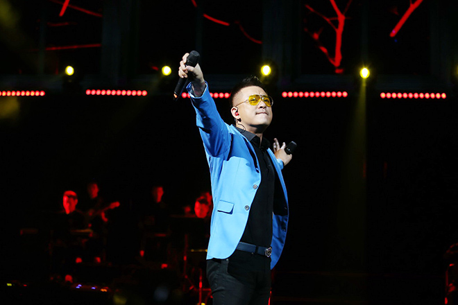 Quả Dưa Hấu tái ngộ trong đêm nhạc của Tú Dưa khiến khán giả bồi hồi xúc động