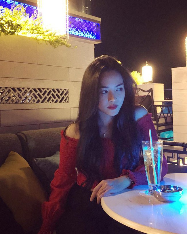 4 năm từ ngày đập đi xây lại, hot girl thẩm mỹ Vũ Thanh Quỳnh ngày càng quyến rũ, vi vu du lịch khắp nơi