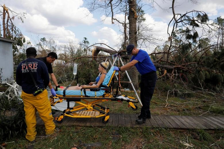 Ảnh ấn tượng trong tuần: Đoàn người khổng lồ di cư đến miền đất hứa để trốn tránh nghèo đói và bạo lực